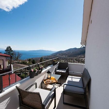 Lola Apartment Veprinac Екстериор снимка