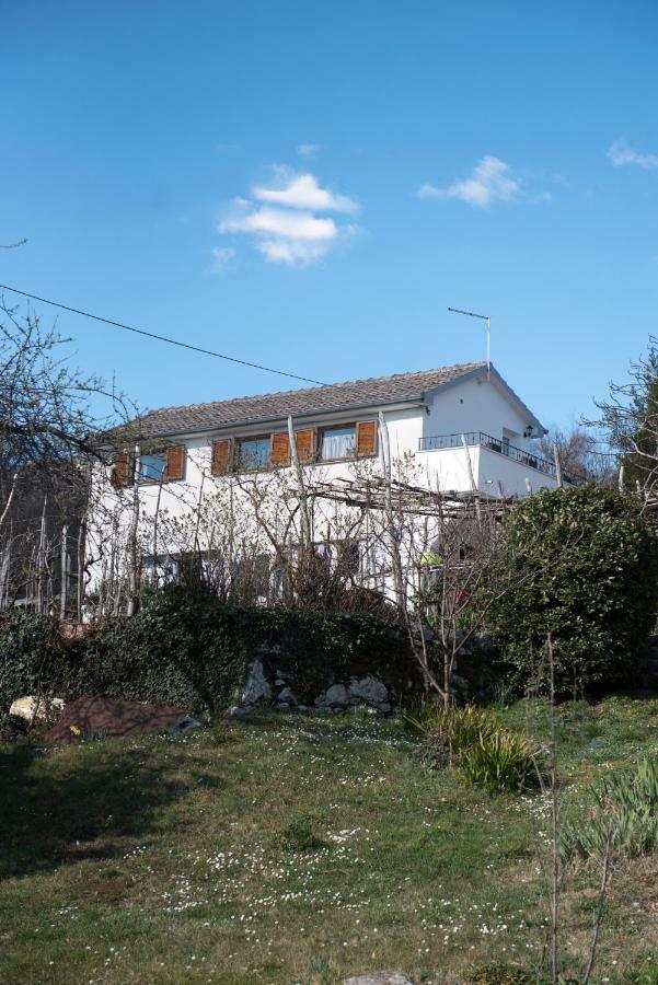 Lola Apartment Veprinac Екстериор снимка