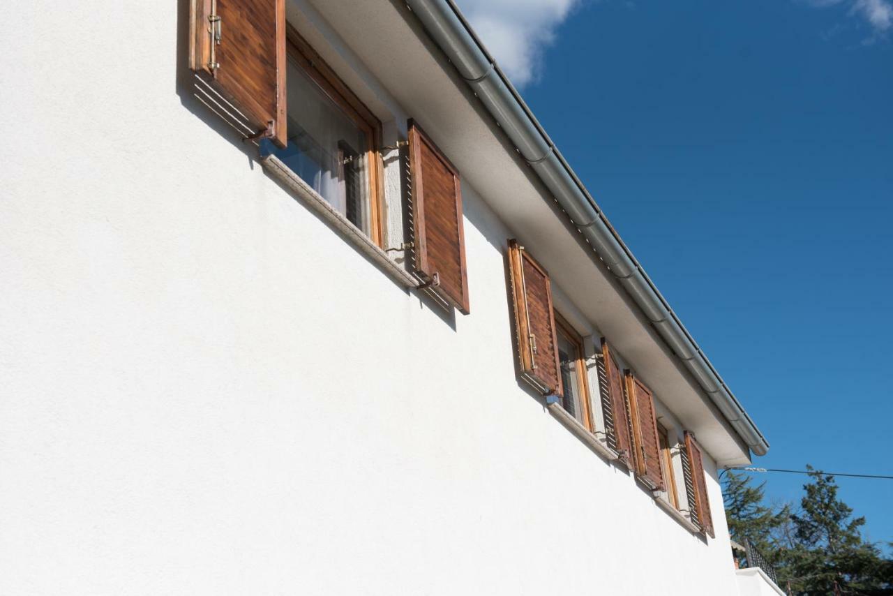 Lola Apartment Veprinac Екстериор снимка