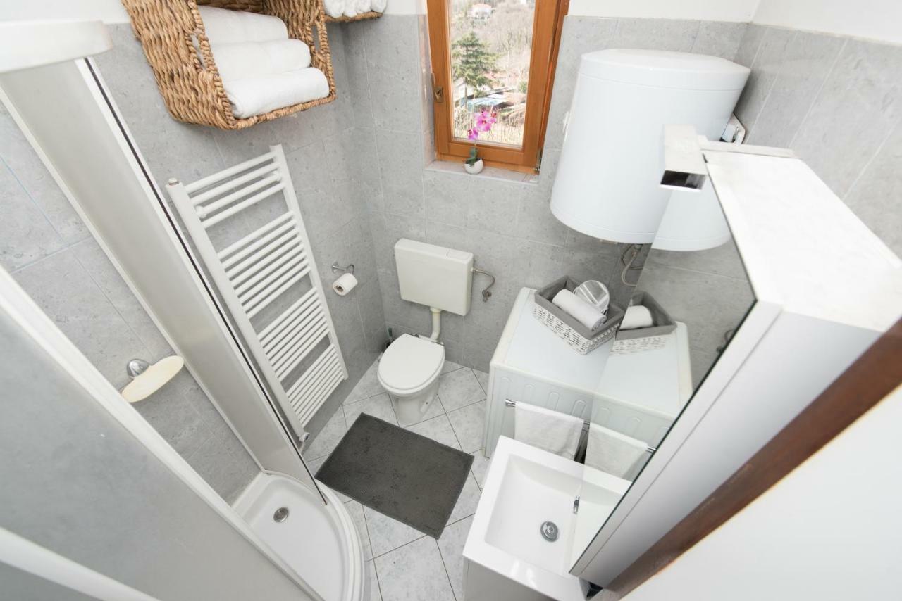 Lola Apartment Veprinac Екстериор снимка